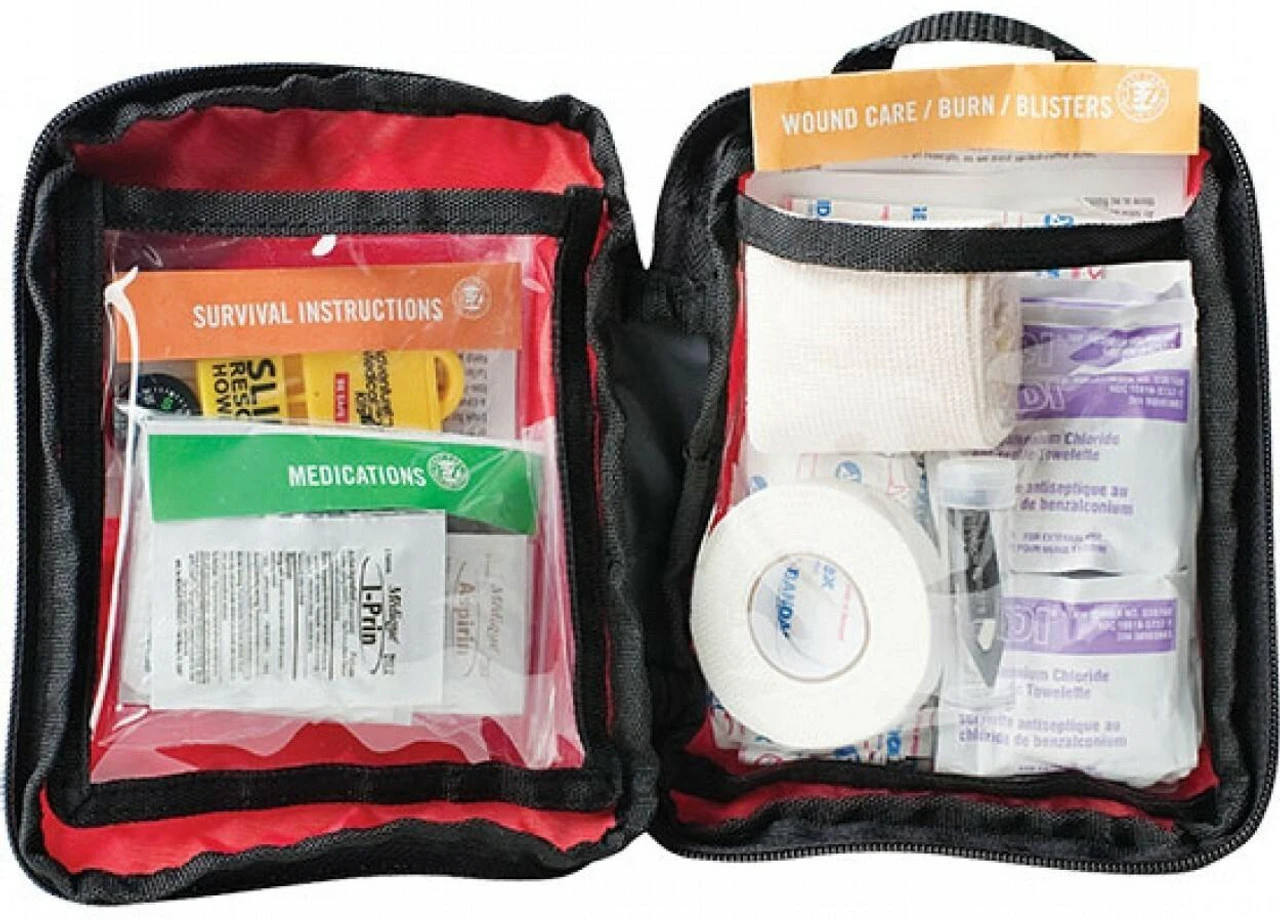 Adventure Medical Kits Adventure First Aid Series, 1.00120-0210 5 Adventure Medical Kits Adventure First Aid Series, 1.00120-0210 - Image 3