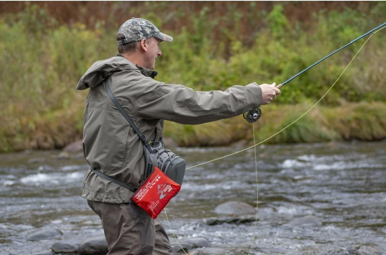 Adventure Medical Kits Sportmans 100 Medical Kit 0105-0100 8 Adventure Medical Kits Sportmans 100 Medical Kit 0105-0100 - Image 6