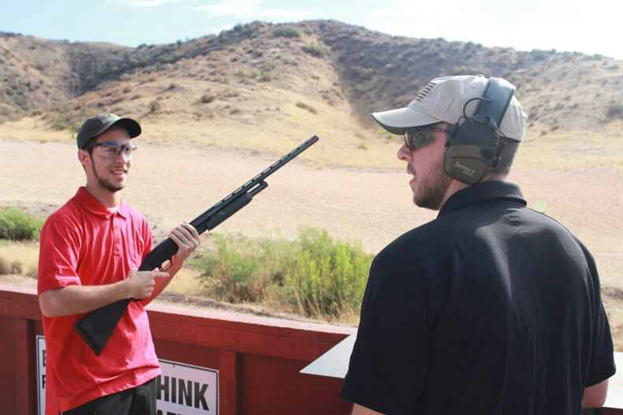 Howard Leight Impact Sport Electronic Earmuff 4 Howard Leight Impact Sport Electronic Earmuff - Image 2