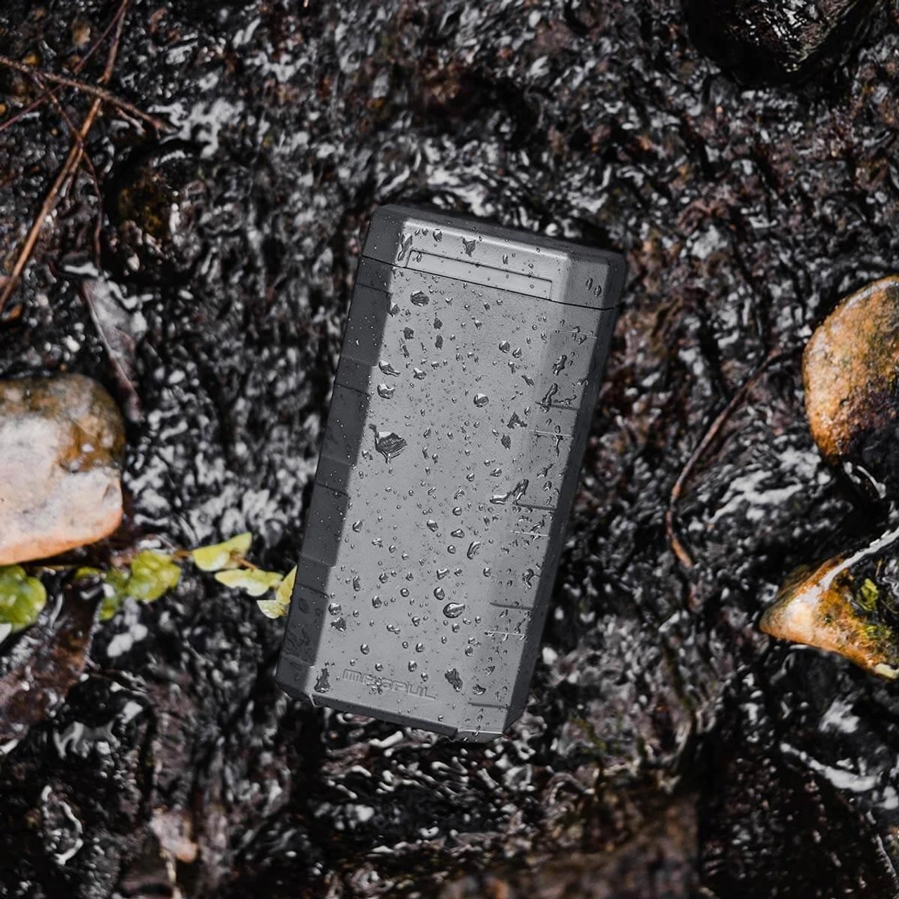 Magpul DAKA Large Crush Resistant Can 22 Magpul DAKA Large Crush Resistant Can - Image 20