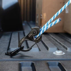 Nite Ize CamJam XT Aluminum Rope & Cord Tightener -Holsters Shop nite ize camjam xt aluminum rope and cord tightener camjam xt 22804.1607447621