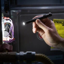 Nite Ize Radiant Rechargeable Pen Light -Holsters Shop nite ize radiant rechargeable pen light rplra 01 r7 17817.1662666030