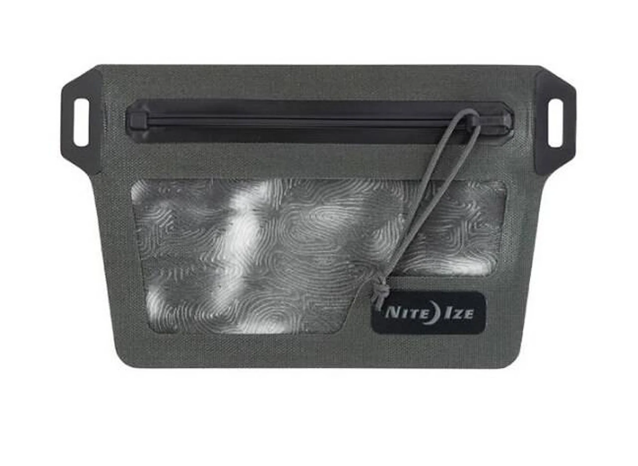 Nite Ize RunOff Waterproof Wallet 6 Nite Ize RunOff Waterproof Wallet - Image 4