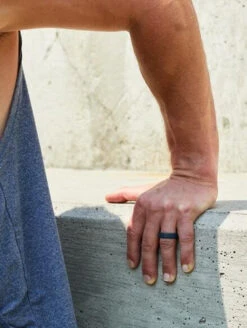 Qalo Men's Slate Grey Step Edge Narrow Polished Ring QS9-MNG -Holsters Shop qalo mens slate grey step edge narrow polished ring qs9 mng qs9 mng 70477.1646487310