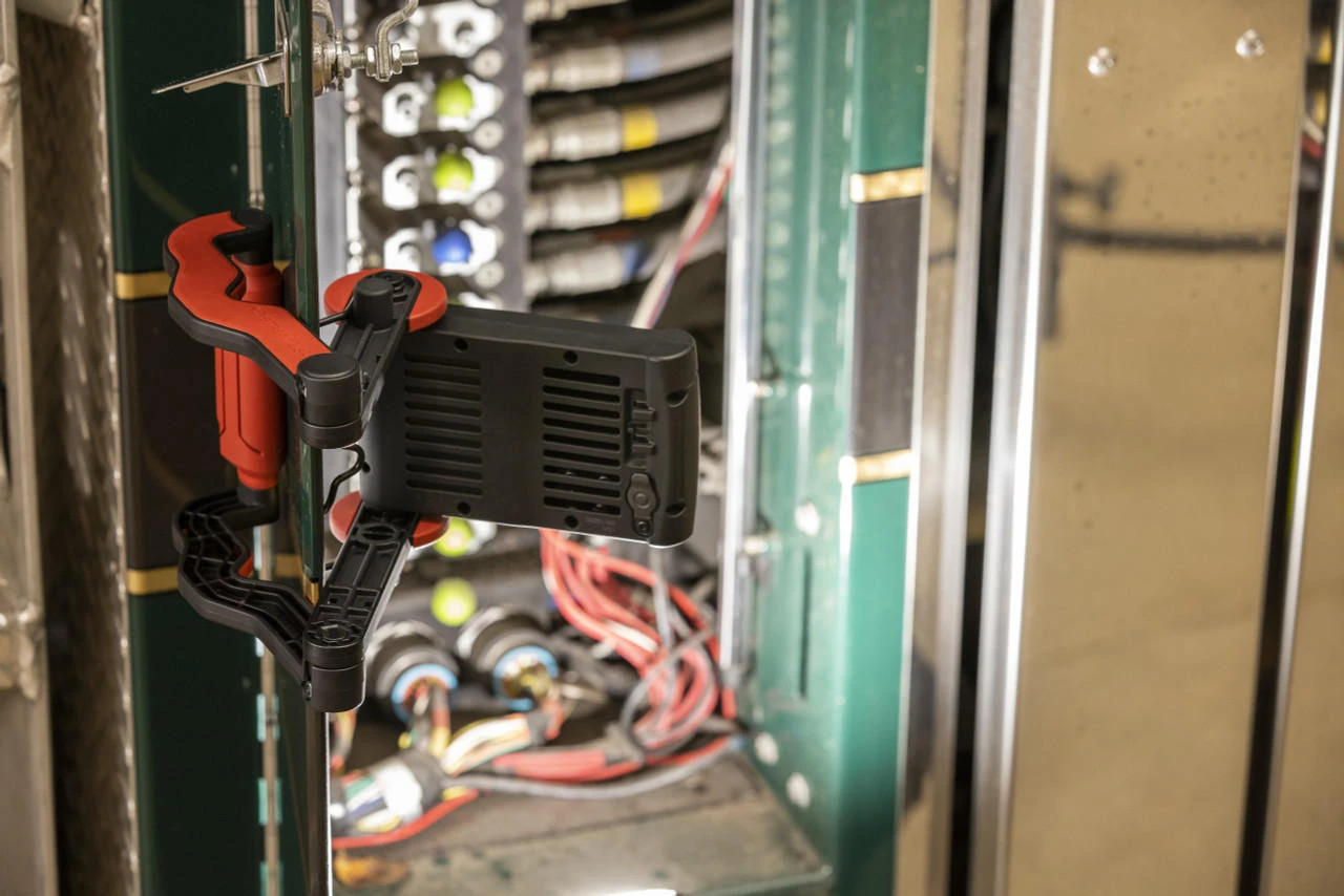 Streamlight BearTrap Rechargeable Multi-Function Worklight 9 Streamlight BearTrap Rechargeable Multi-Function Worklight - Image 7