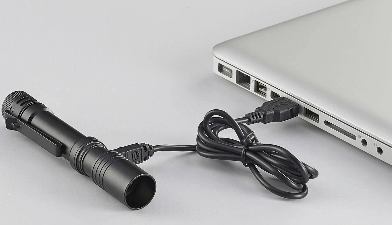 Streamlight MacroStream USB 500 Lumen Every Day Carry Flashlight 8 Streamlight MacroStream USB 500 Lumen Every Day Carry Flashlight - Image 6